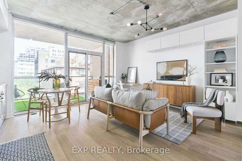 home for sale on 405-478 King Street