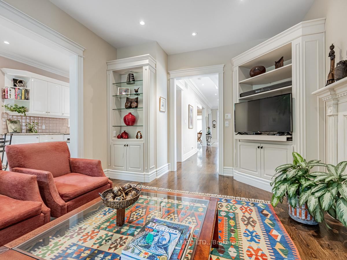 Listing Image 13