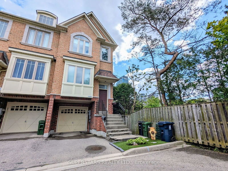 home for lease on 71 Drewry Avenue