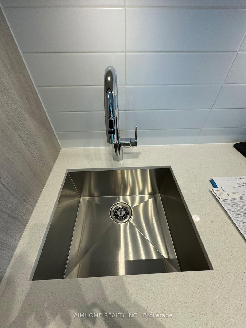 2903 - 8 Widmer St, Toronto, M5V 2E7 | Image 2