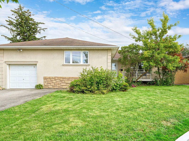 home for sale on 9 Baintree Court