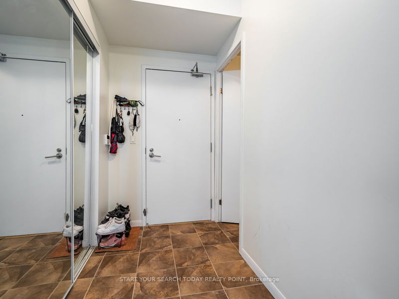  710 - 215 Fort York Blvd  Toronto, M5V 4A2 | Image 20