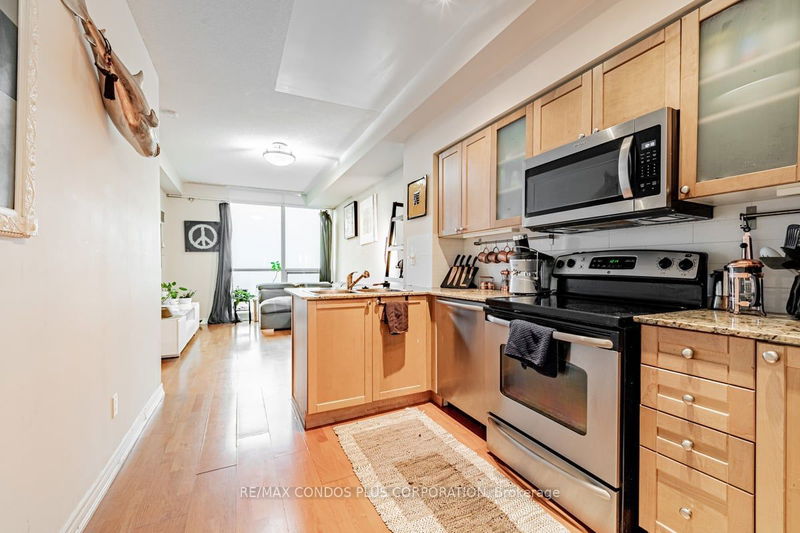  3403 - 761 Bay St  Toronto, M5G 2R2 | Image 2