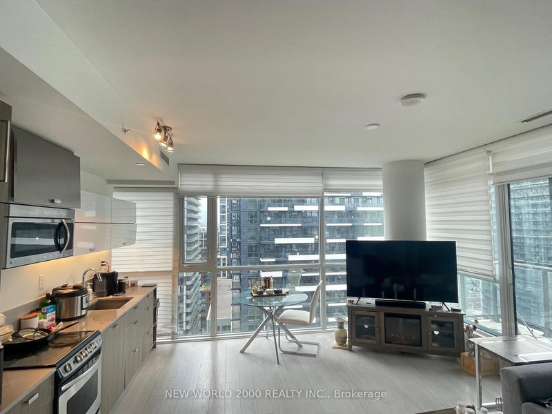 1904 - 290 Adelaide St W, Toronto, M5V 0P3 | Image 3