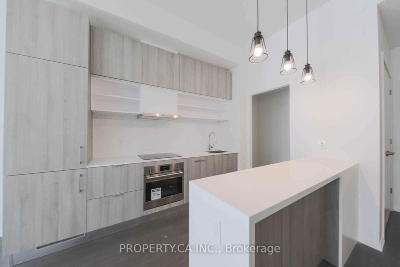 home for lease on 1136-8 Hillsdale Avenue E