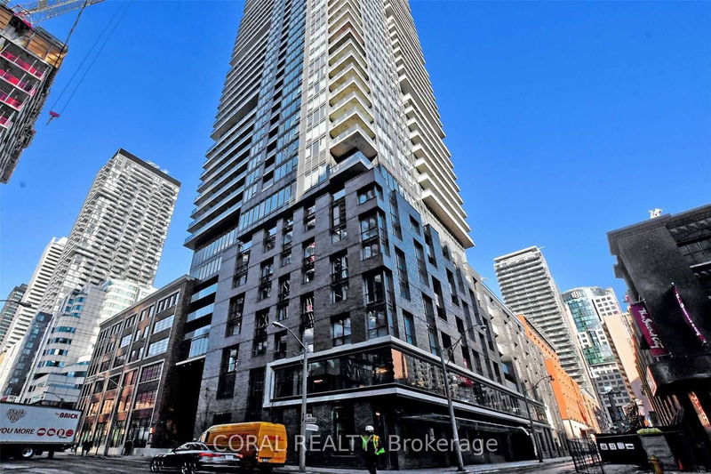 home for lease on 2202-115 Blue Jays Way