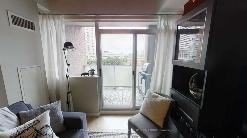  423 - 1 Shaw St  Toronto, M6K 0A1 | Image 7