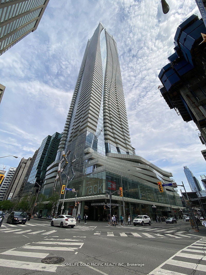 home for lease on 1603-1 Bloor Street E