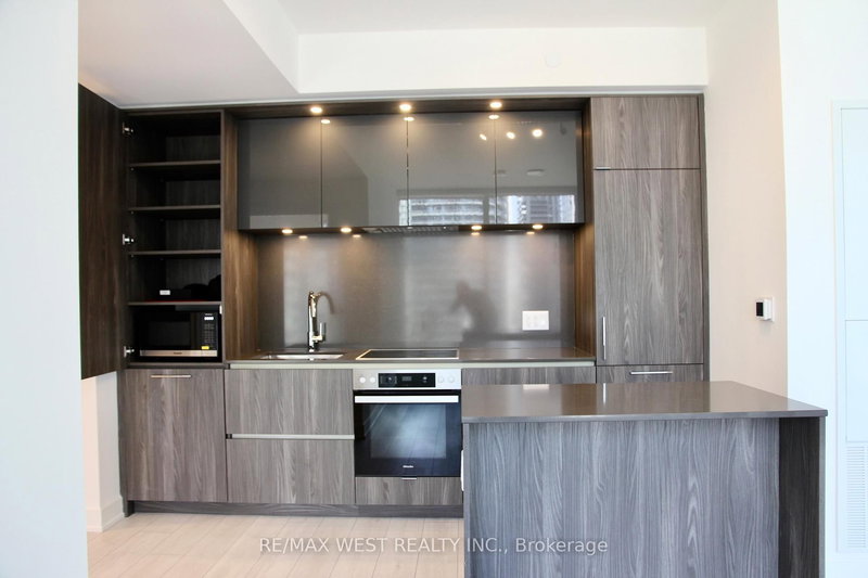 2504 - 15 Mercer St, Toronto, M5V 1H2 | Image 3