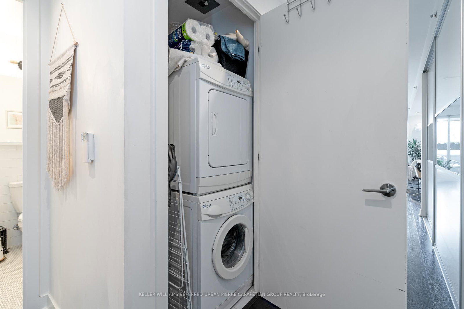 Listing Image 30