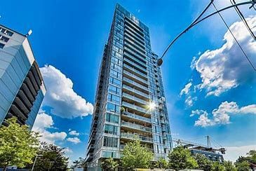 home for lease on 2407-195 Redpath Avenue