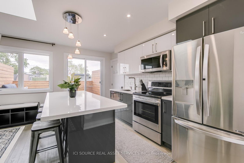 3rd Fl - 49 Beatrice St, Toronto, M6J 2T2 | Image 3