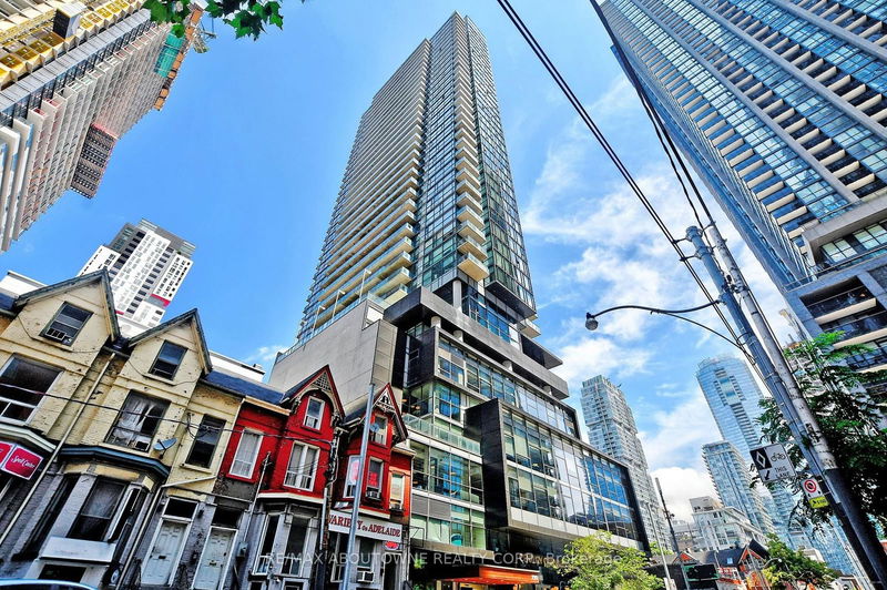 home for lease on 3507-290 Adelaide Street