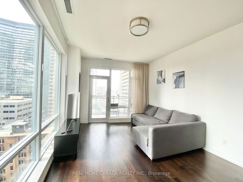 home for lease on 1302-21 Widmer Street