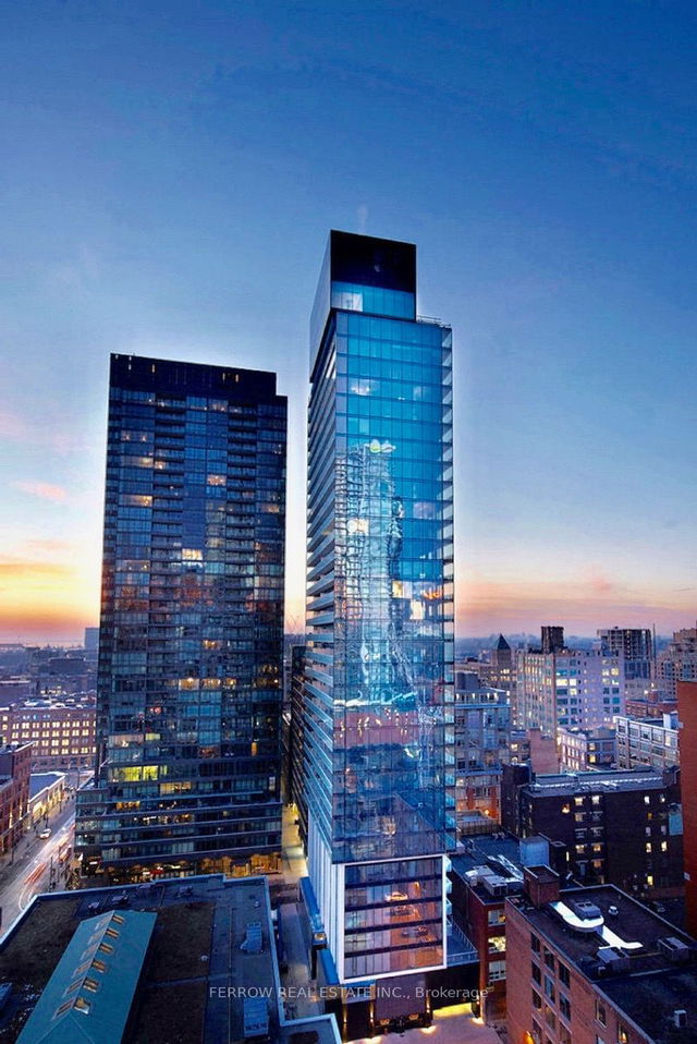 301 - 11 Charlotte Street