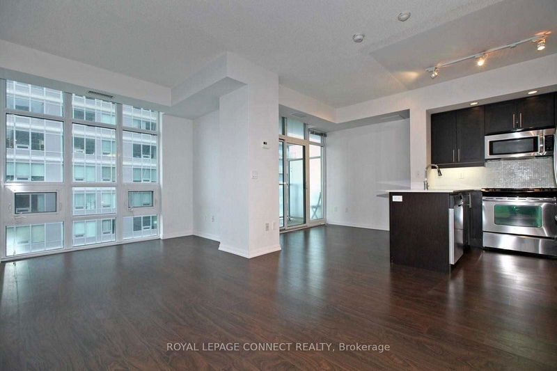 home for lease on 1615-65 East Liberty Street
