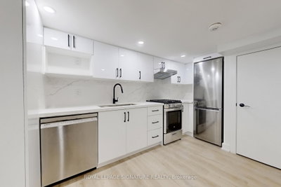 Semi-Detached House leased at Lower B-250 Major Street, Toronto, Ontario, M5S 2L6 - University - MLS: C8449572
