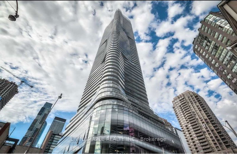 home for lease on 2210-11 Wellesley Street W