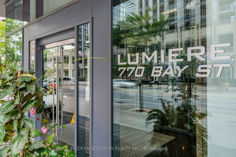  302 - 770 Bay St  Toronto, M5G 0A6 | Image 3