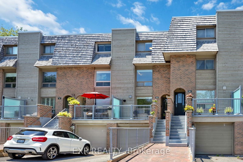 home for sale on 4-26 Dutch Myrtle Way