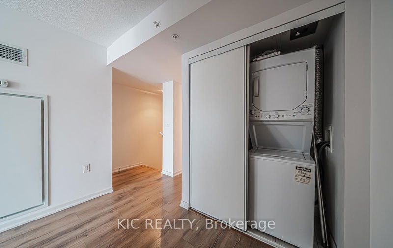  1205E - 36 Lisgar St  Toronto, M6J 0C7 | Image 12