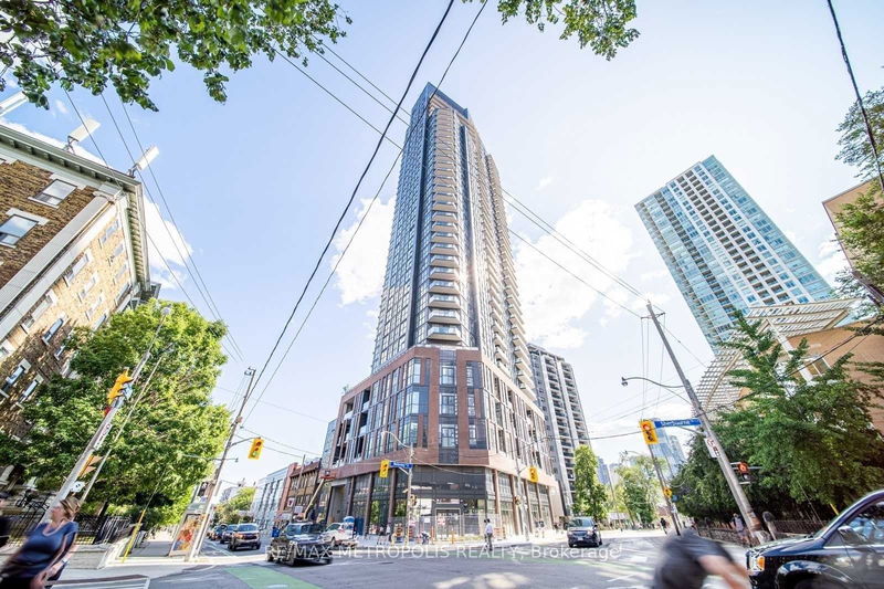 home for lease on 2410-159 Wellesley Street E