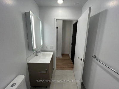 Unit 301 — 500 Dupont Street — photo 6
