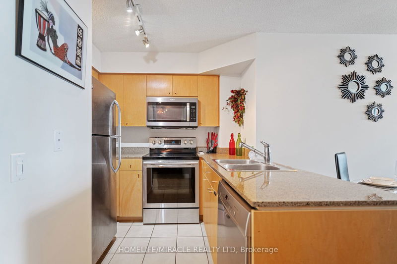  2506 - 361 Front St W Toronto, M5V 3R5 | Image 7