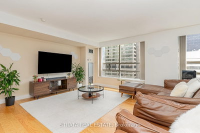 Condo leased at 2204-71 Simcoe Street, Toronto, Ontario, M5J 2S9 - University - MLS: C8455706