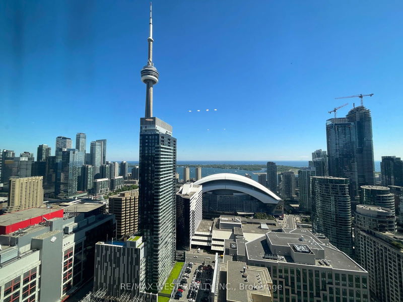 home for lease on 3509-35 Mercer Street