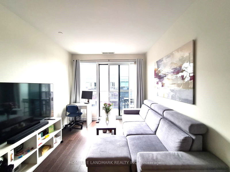 home for lease on Ph 29-1030 King Street W