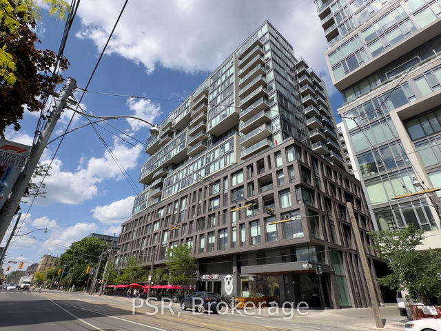 P3 117 - 111 Bathurst Street