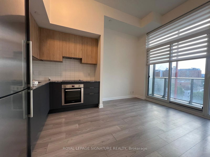 home for lease on 904-120 Parliament Street