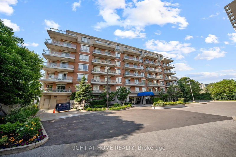  LPH8 - 777 Steeles Ave W Toronto, M2R 3Y4 | Image 2