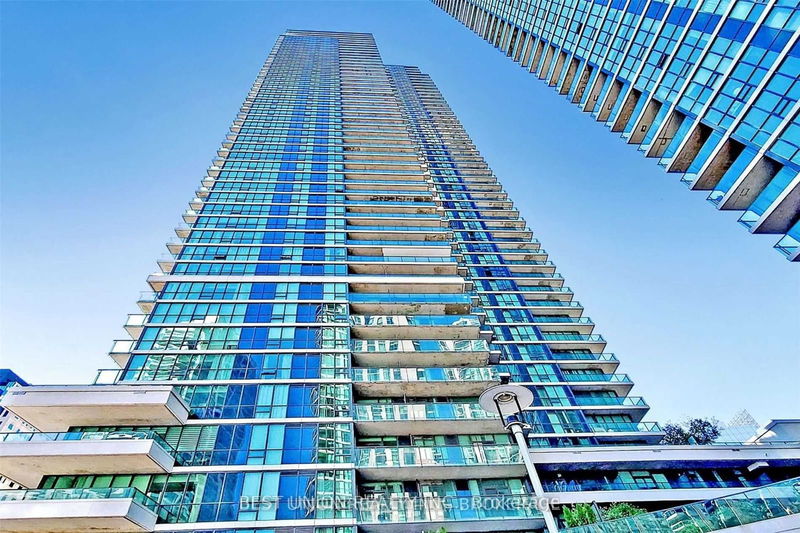 home for lease on 2601-33 Bay Street