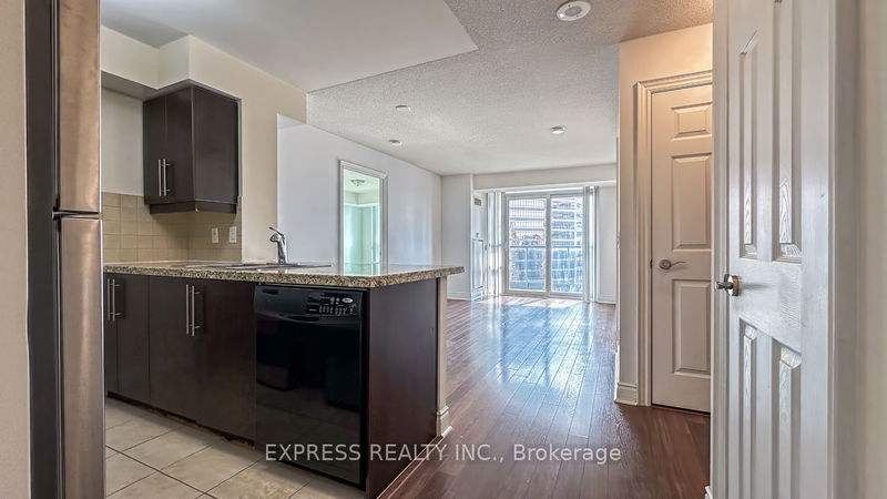 home for lease on 1825-25 Greenview Avenue