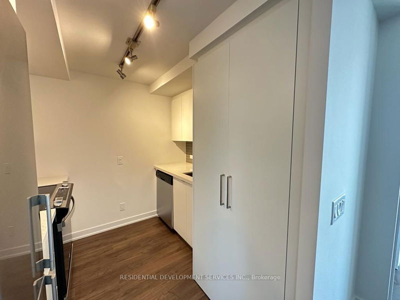 home for lease on 1315-30 Tretti Way