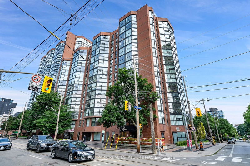 home for lease on 813-725 King Street W