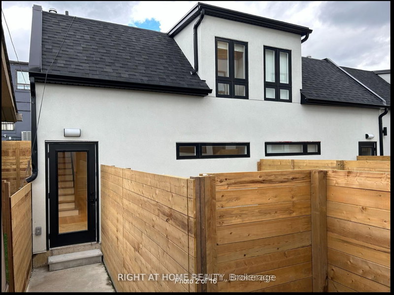 CoachHs - 50A Lanark Ave, Toronto, M6C 2B4 | Image 2