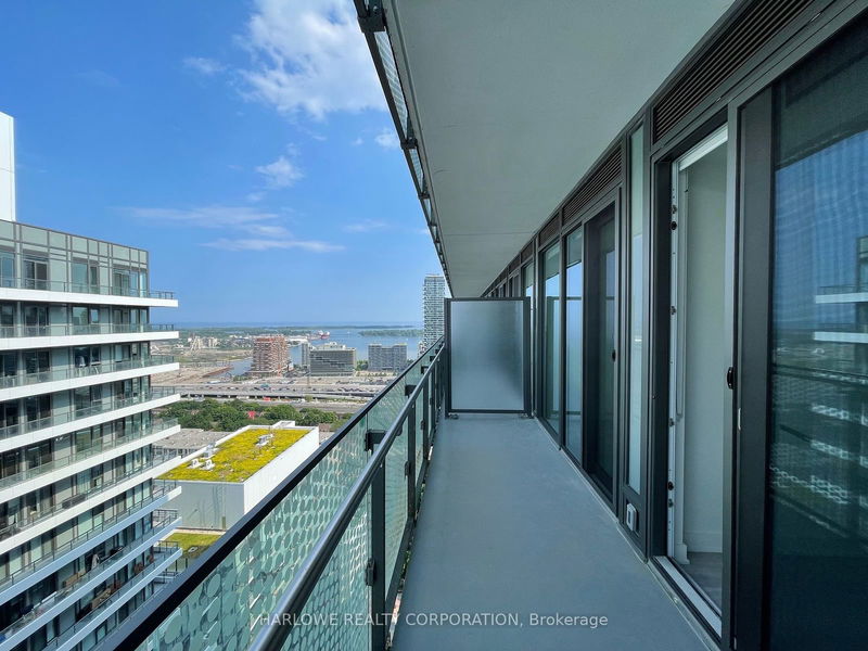 home for lease on LPH2921-135 Lower Sherbourne Street