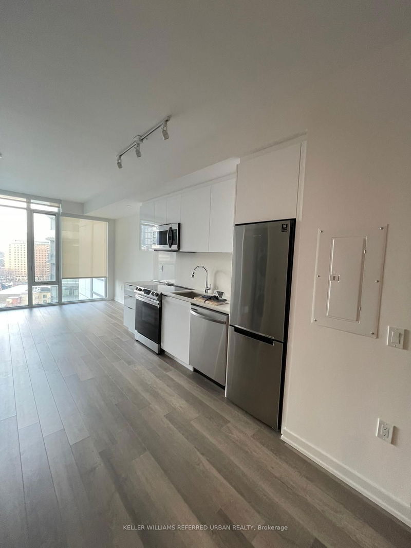 home for lease on 1214-50 Power Street