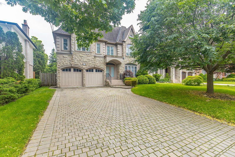 home for lease on 395 Princess Avenue