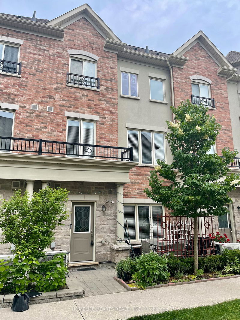 home for sale on 38-31 Coneflower Crescent