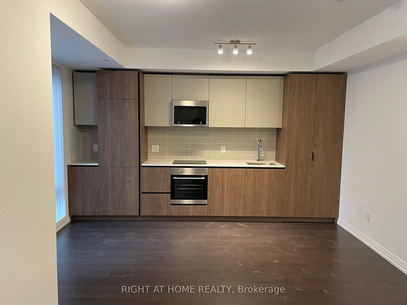 813 - 8 Widmer St, Toronto, M5V 0B8 | Image 2