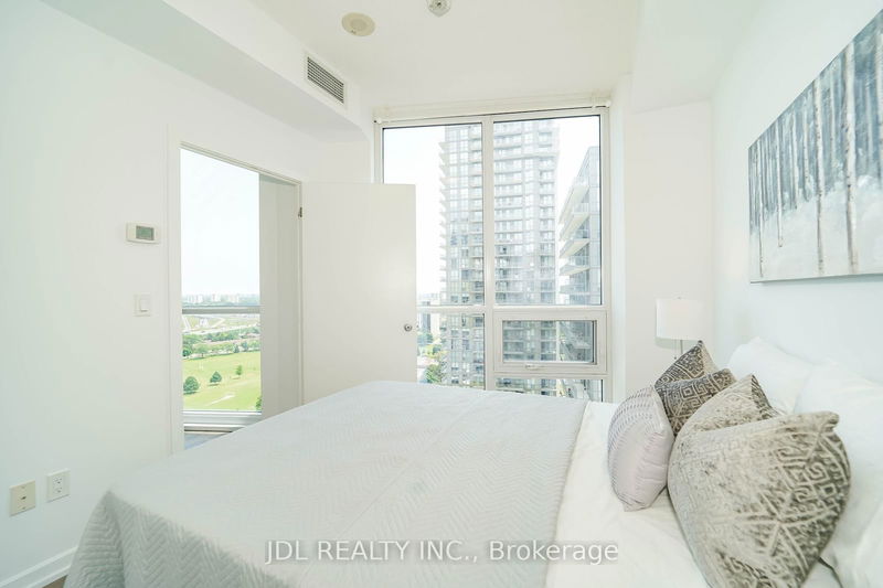  2110 - 50 Forest Manor Rd  Toronto, M2J 1M6 | Image 13