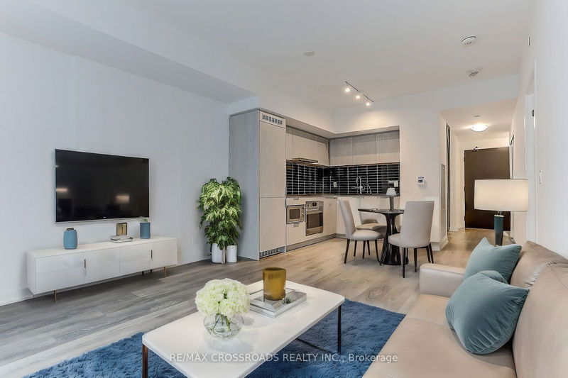 home for sale on 209-60 shuter Street