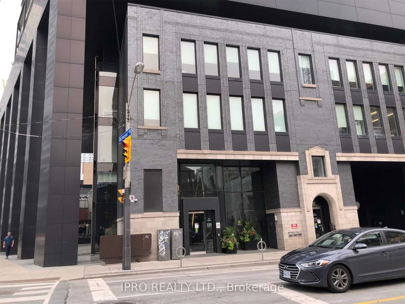 home for lease on 3505-125 Peter Street