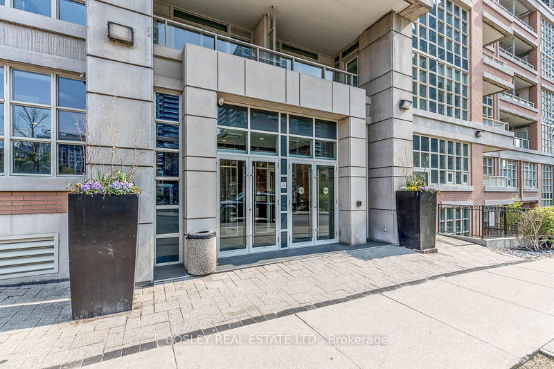 home for lease on 1203-65 East Liberty Street