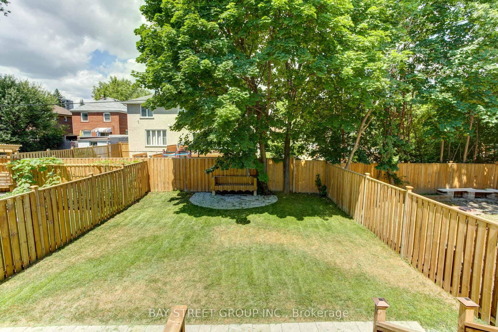 Listing Image 35