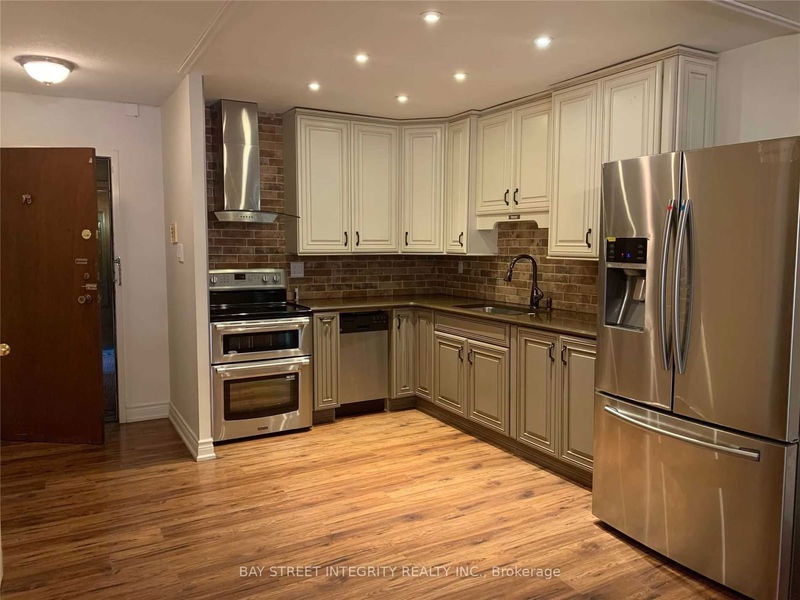 home for lease on 105-3740 Don Mills Road